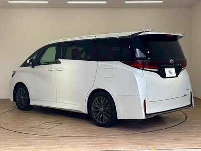 2023 Toyota VELLFIRE photo 16