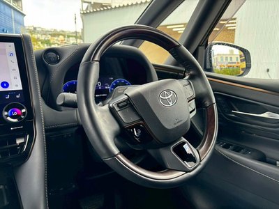 2023 Toyota VELLFIRE thumbnail 24