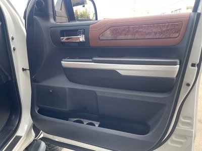 2015 Toyota TUNDRA 缩略图 49