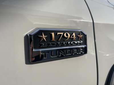 2015 Toyota TUNDRA 缩略图 22
