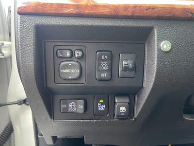 2015 Toyota TUNDRA 缩略图 32