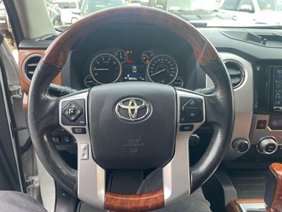 2015 Toyota TUNDRA 缩略图 31