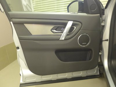 2025 LAND Rover DISCOVERY SPORT thumbnail 23