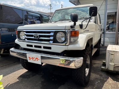 2001 Toyota LAND CRUISER 70 照片 2