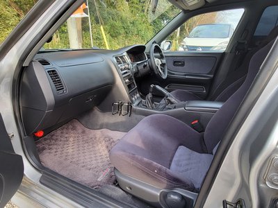 صورة 27 لـ 1998 Nissan SKYLINE GT-R SEDAN