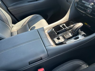 صورة 74 لـ 2024 Toyota VELLFIRE