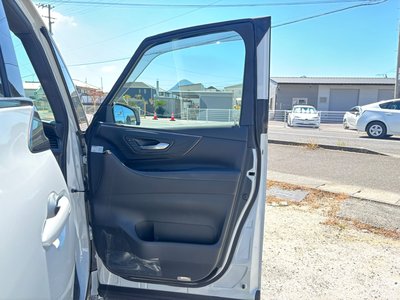 صورة 34 لـ 2024 Toyota VELLFIRE