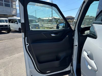 صورة 40 لـ 2024 Toyota VELLFIRE