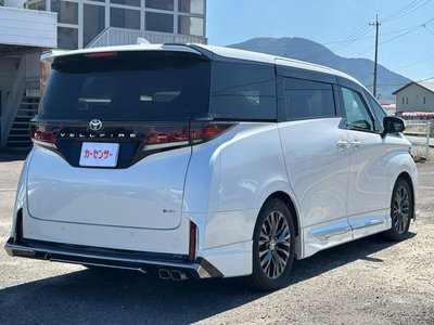 صورة 21 لـ 2024 Toyota VELLFIRE