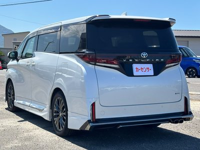 صورة 23 لـ 2024 Toyota VELLFIRE