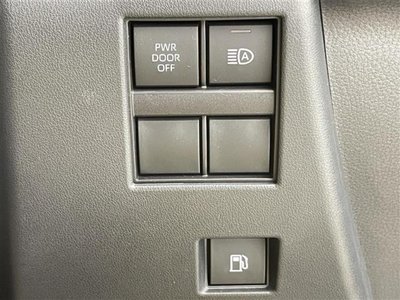 صورة مصغرة 12 لـ 2023 Toyota ALPHARD