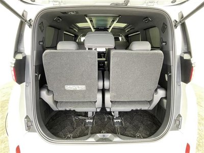 صورة مصغرة 32 لـ 2023 Toyota ALPHARD