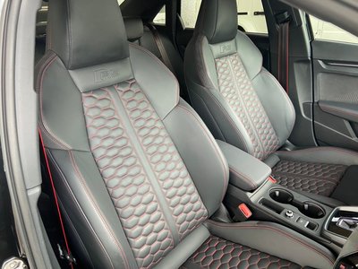 2025 AUDI RS3 SEDAN — фото 13