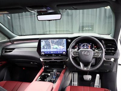 صورة مصغرة 18 لـ 2024 Lexus RX