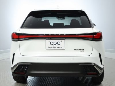 صورة مصغرة 4 لـ 2024 Lexus RX