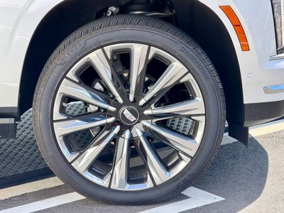 2025 Cadillac ESCALADE — миниатюра 4