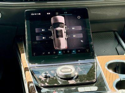 2025 Cadillac ESCALADE — миниатюра 48