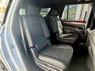 2025 Cadillac ESCALADE — миниатюра 25