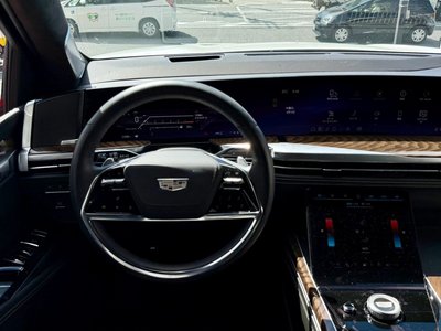 2025 Cadillac ESCALADE — миниатюра 44