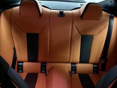 صورة 14 لـ 2021 BMW M4 COUPE