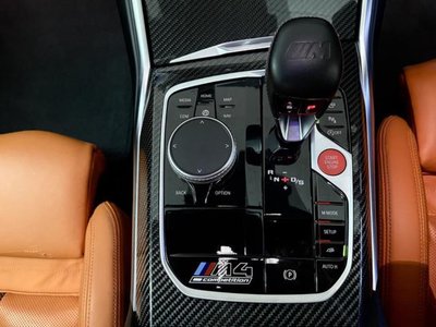 صورة 15 لـ 2021 BMW M4 COUPE