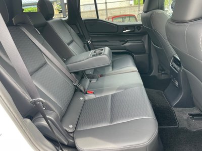 2025 Toyota LAND CRUISER 250 照片 38