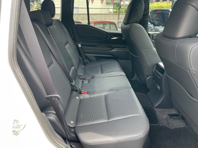 2025 Toyota LAND CRUISER 250 照片 37