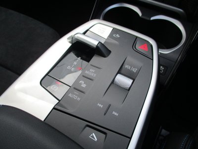 2026 BMW X2 thumbnail 23