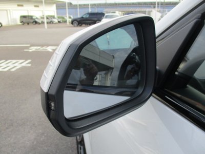 2026 BMW X2 photo 9