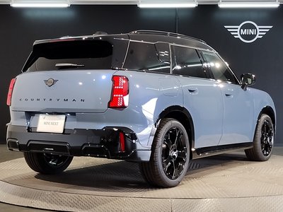 2025 MINI COOPER COUNTRYMAN — фото 9