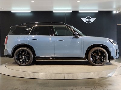 2025 MINI COOPER COUNTRYMAN — фото 10