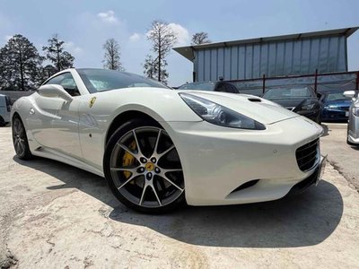  Ferrari CALIFORNIA 照片 3