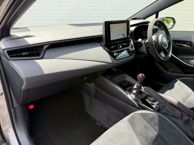 صورة مصغرة 38 لـ 2026 Toyota GR COROLLA