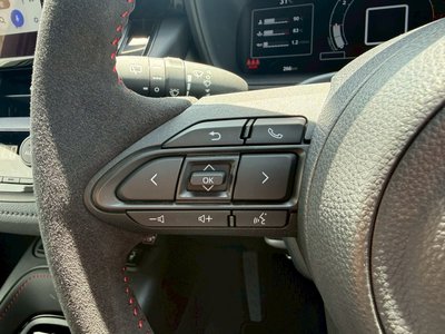 صورة مصغرة 40 لـ 2026 Toyota GR COROLLA