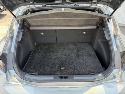 صورة مصغرة 78 لـ 2026 Toyota GR COROLLA