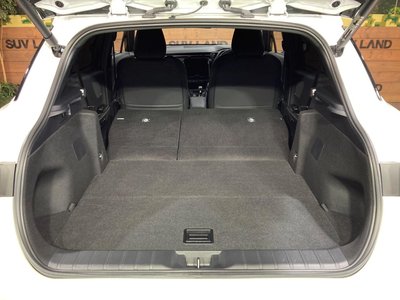 2024 Lexus LBX 照片 35