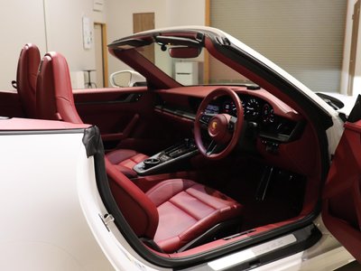 2022 Porsche 911 thumbnail 26