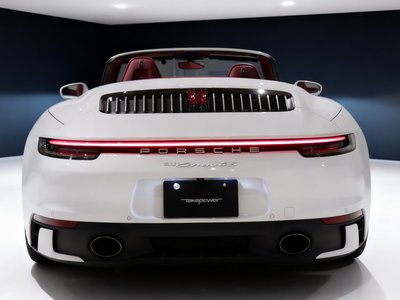 2022 Porsche 911 photo 16