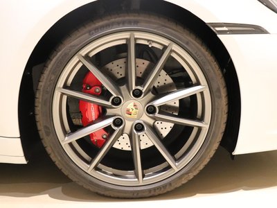 2022 Porsche 911 thumbnail 21