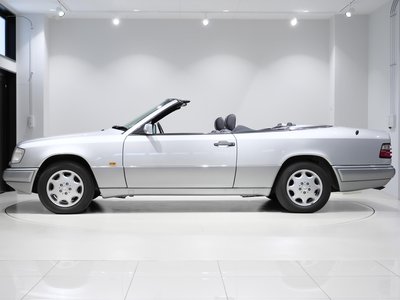 1995 Mercedes-BENZ E-CLASS 缩略图 32