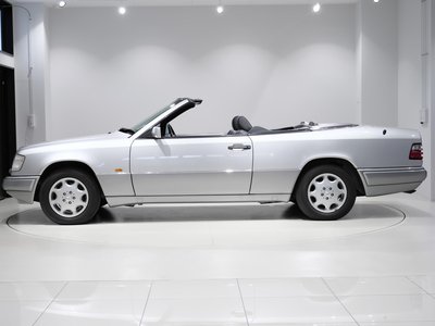 1995 Mercedes-BENZ E-CLASS 缩略图 3