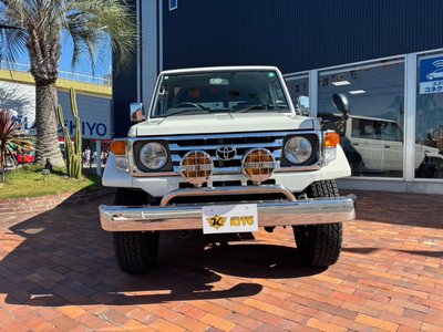 صورة 2 لـ 2002 Toyota LAND CRUISER 70