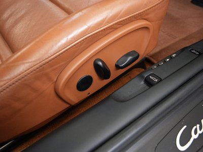 2003 Porsche 911 thumbnail 36
