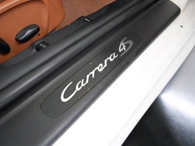 2003 Porsche 911 thumbnail 37