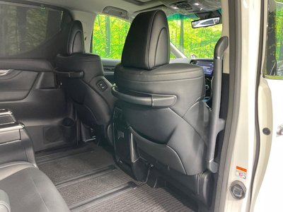 2023 Toyota ALPHARD — фото 55