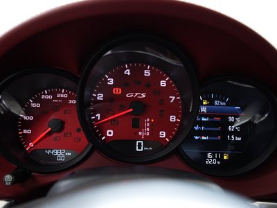 2016 Porsche CAYMAN thumbnail 40