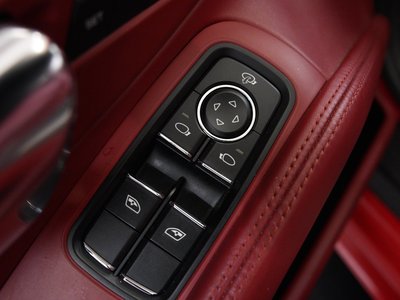 2016 Porsche CAYMAN photo 6