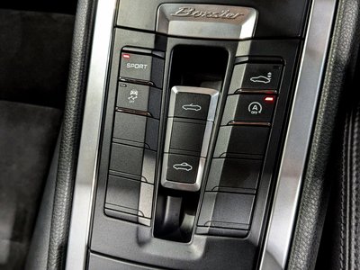 2015 Porsche BOXSTER thumbnail 30