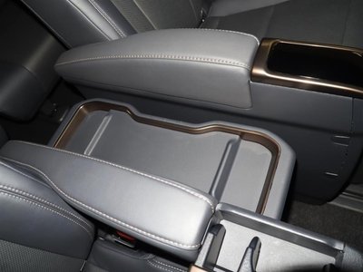 2023 Toyota ALPHARD 照片 18