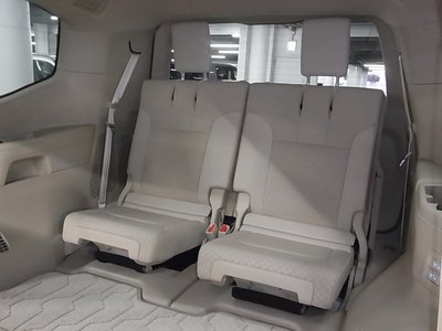 صورة 21 لـ 2023 Toyota LAND CRUISER 300